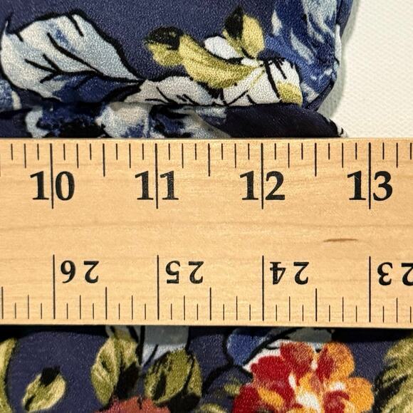 Floral Smocked Waist Maxi Dress Blue V-Neck Adjustable Straps Women’s Small - Picture 6 of 8